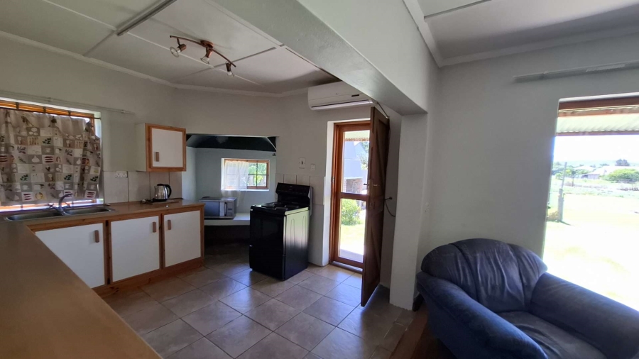 2 Bedroom Property for Sale in Heidelberg Western Cape